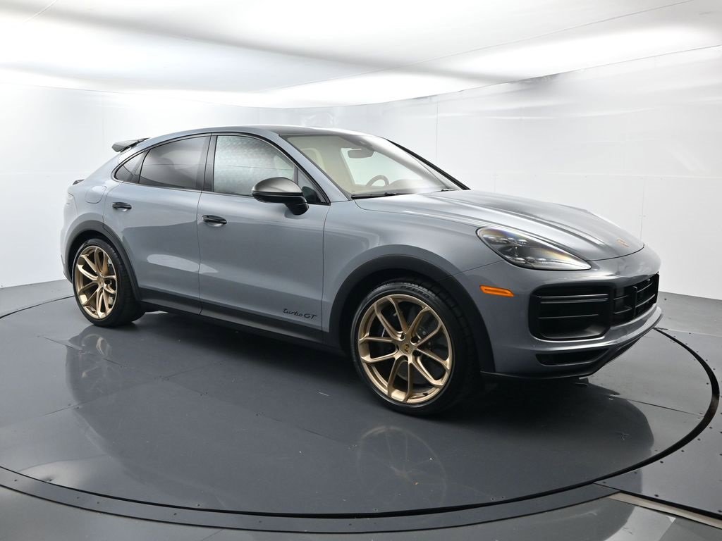 Used 2023 Porsche Cayenne Turbo GT image 17