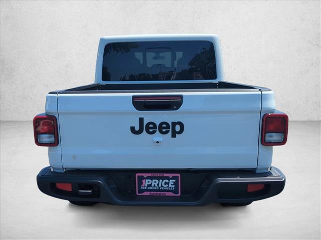 Used 2024 Jeep Gladiator Sport AWD/4WD image 7