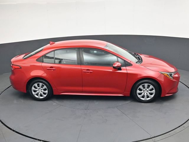 Used 2021 Toyota Corolla LE FWD image 21