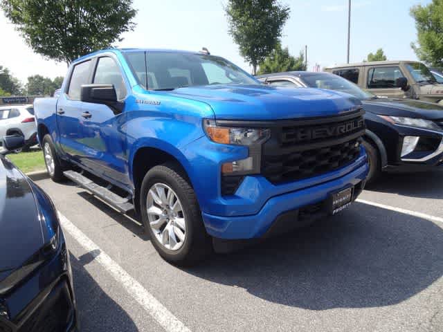Used 2022 Chevrolet Silverado 1500 Custom AWD/4WD image 3