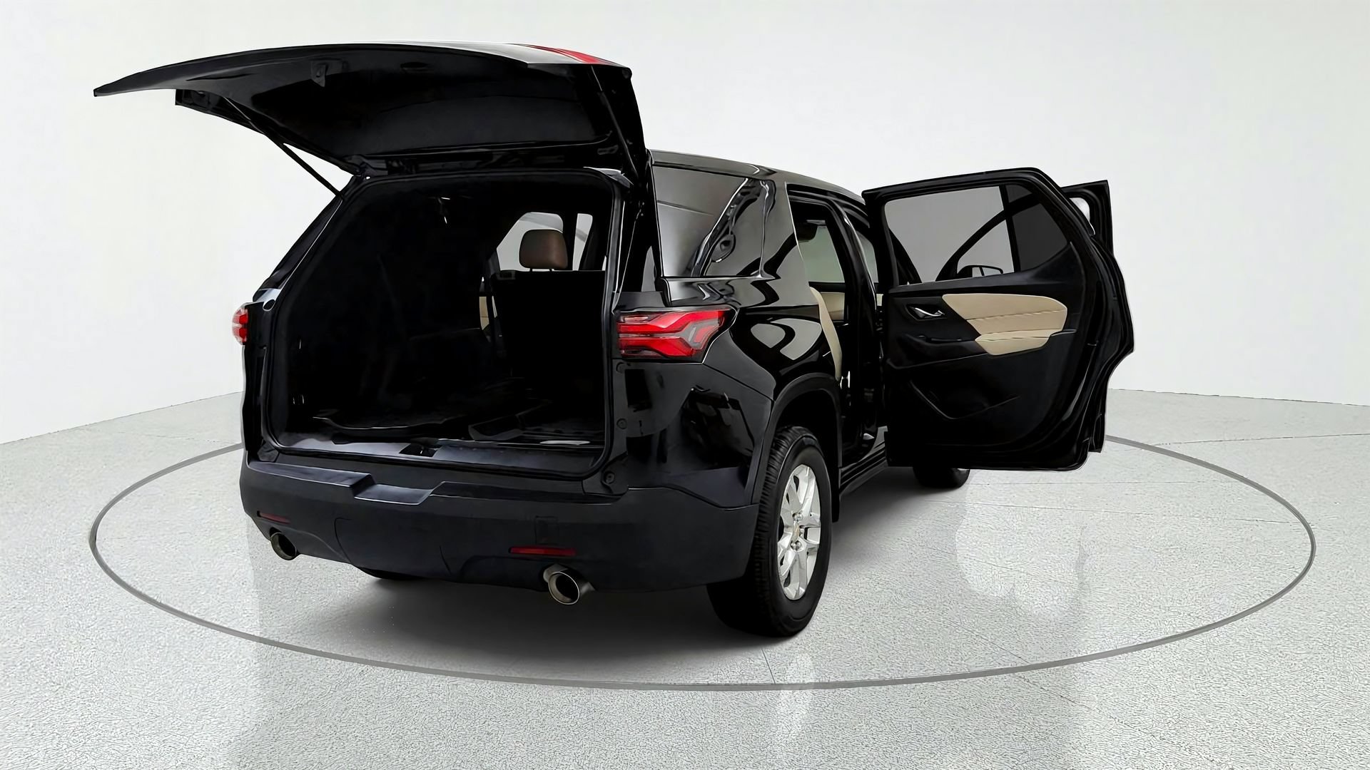 Certified 2024 Chevrolet Traverse LS w/ Safety Package AWD/4WD image 12