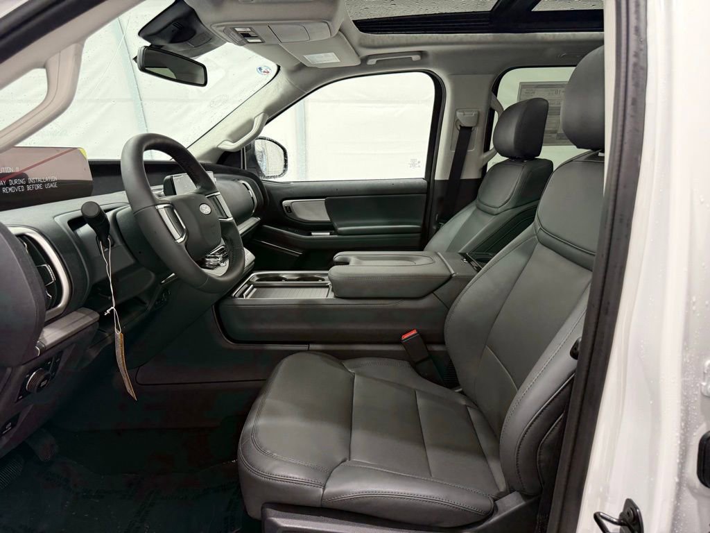 New 2026 Ford Expedition Active AWD/4WD image 16