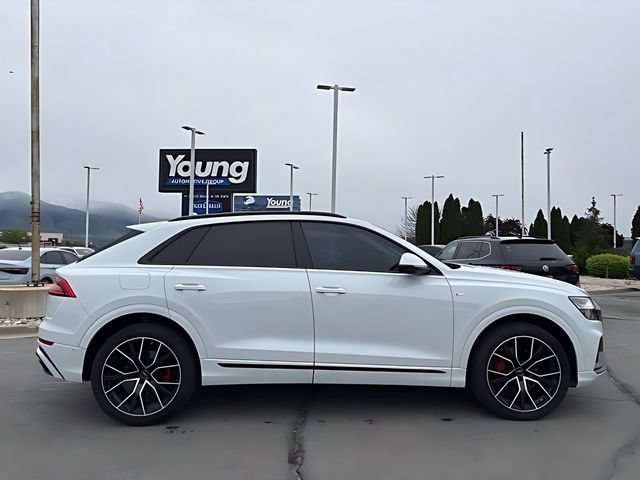 Used 2023 Audi Q8 Premium Plus w/ Premium Plus Package AWD/4WD image 3