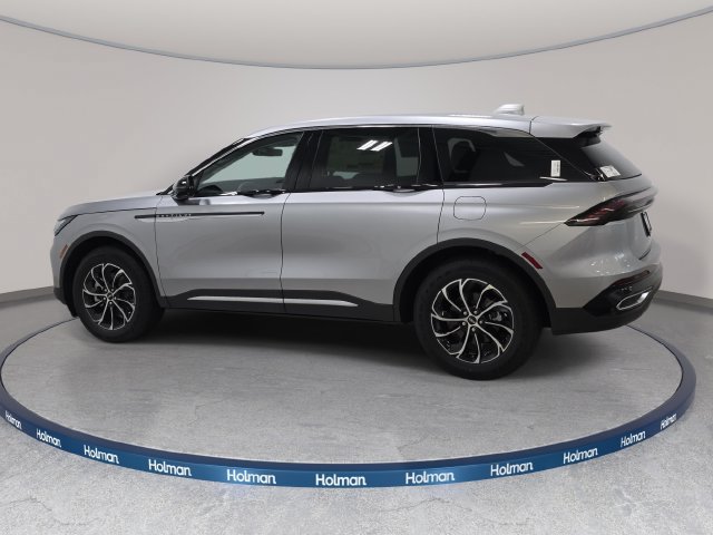 New 2026 Lincoln Nautilus Premier AWD/4WD image 8