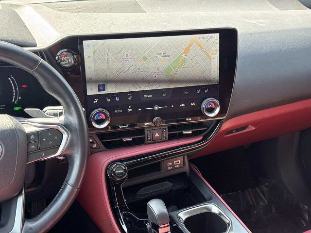 Used 2024 Lexus NX 350h AWD w/ Vision Package image 12