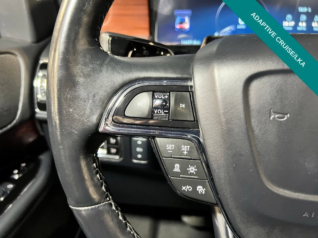 Used 2023 Lincoln Navigator Reserve AWD/4WD image 25