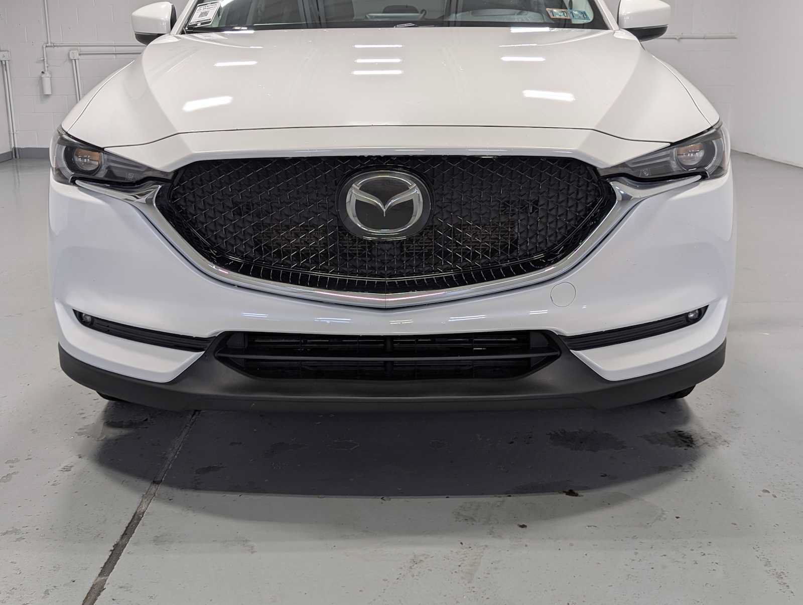 Used 2019 MAZDA CX-5 Grand Touring w/ GT Premium Package AWD/4WD image 2