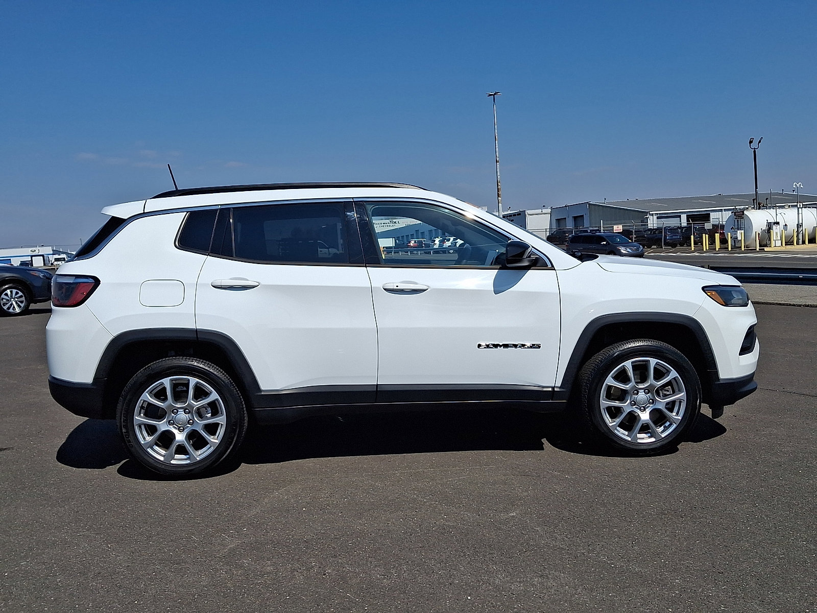 Certified 2023 Jeep Compass Latitude image 7