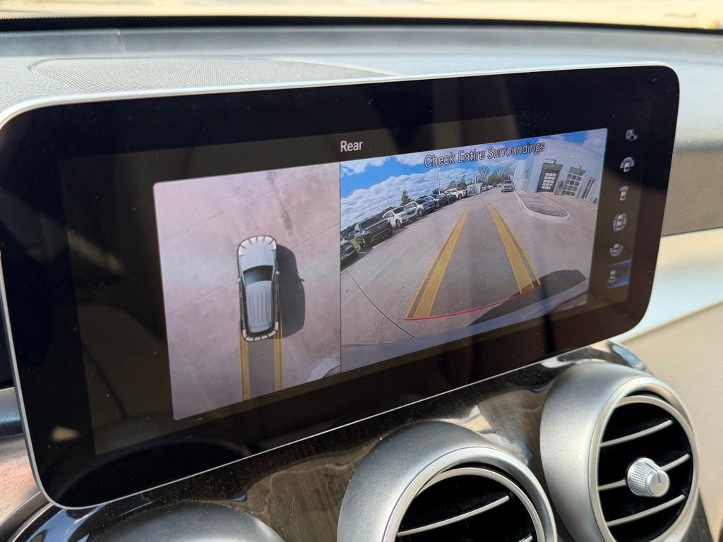 Used 2020 Mercedes-Benz GLC 300 GLC 300 image 20