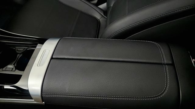 Used 2024 Mercedes-Benz C 300 4MATIC Sedan image 71
