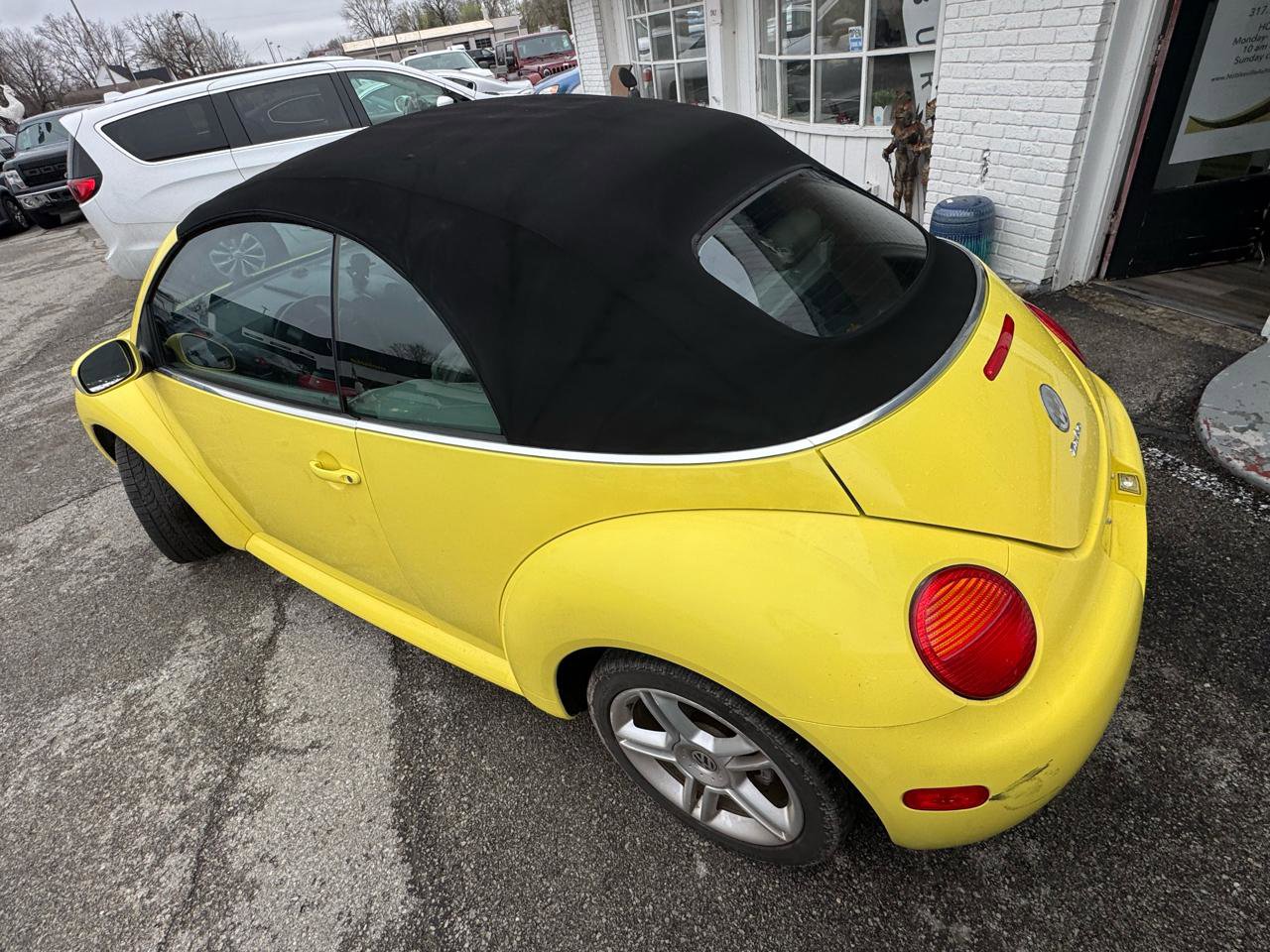 Used 2005 Volkswagen Beetle GLS image 3