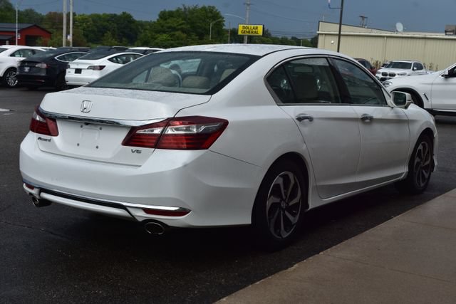 Used 2016 Honda Accord EX-L image 12