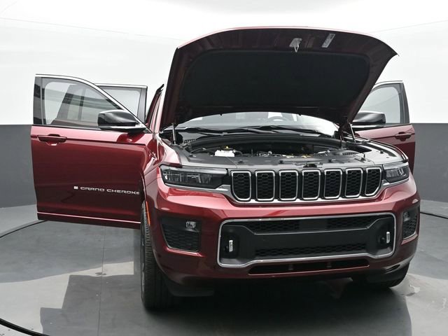 New 2025 Jeep Grand Cherokee L Overland w/ Trailer Tow Package image 56