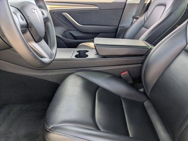 Used 2021 Tesla Model 3 Standard Range Plus image 16