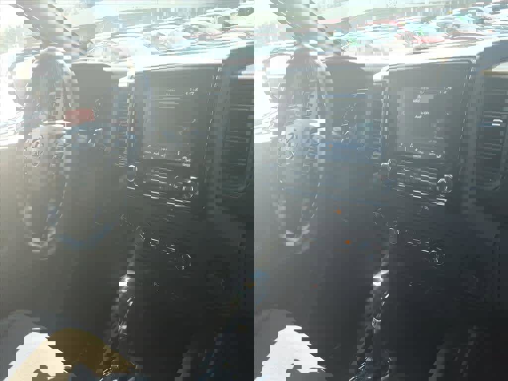 Used 2022 Nissan Frontier S w/ Technology Package image 22