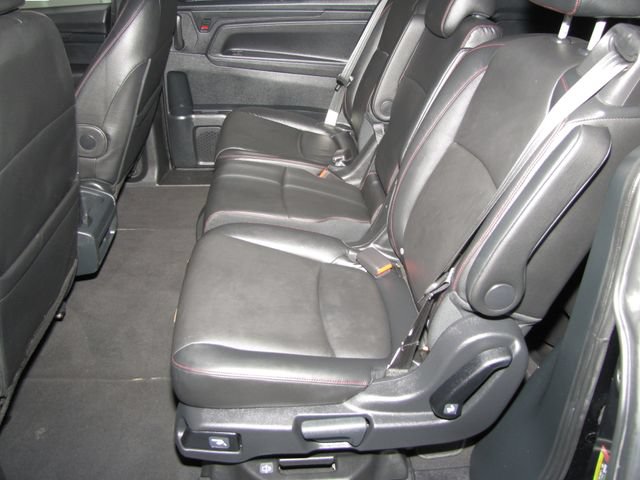 Certified 2023 Honda Odyssey Sport image 13