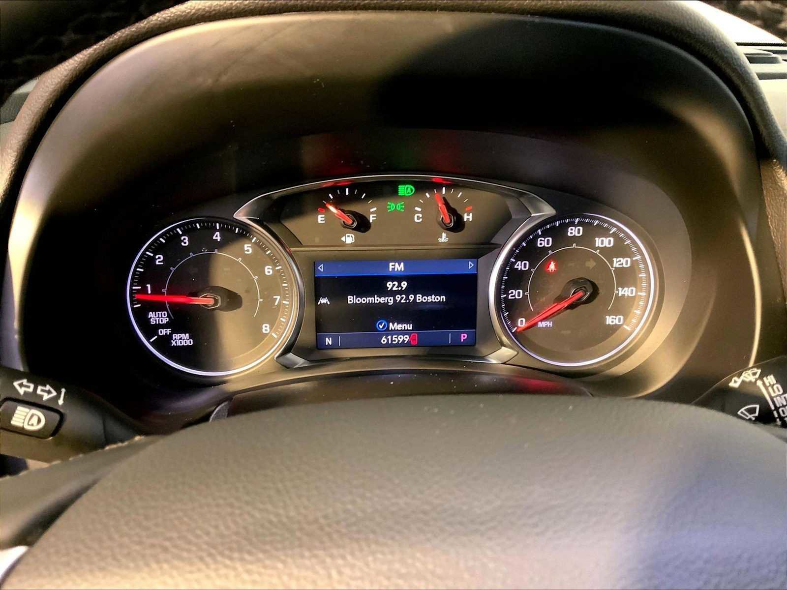 Used 2023 GMC Terrain SLT image 29