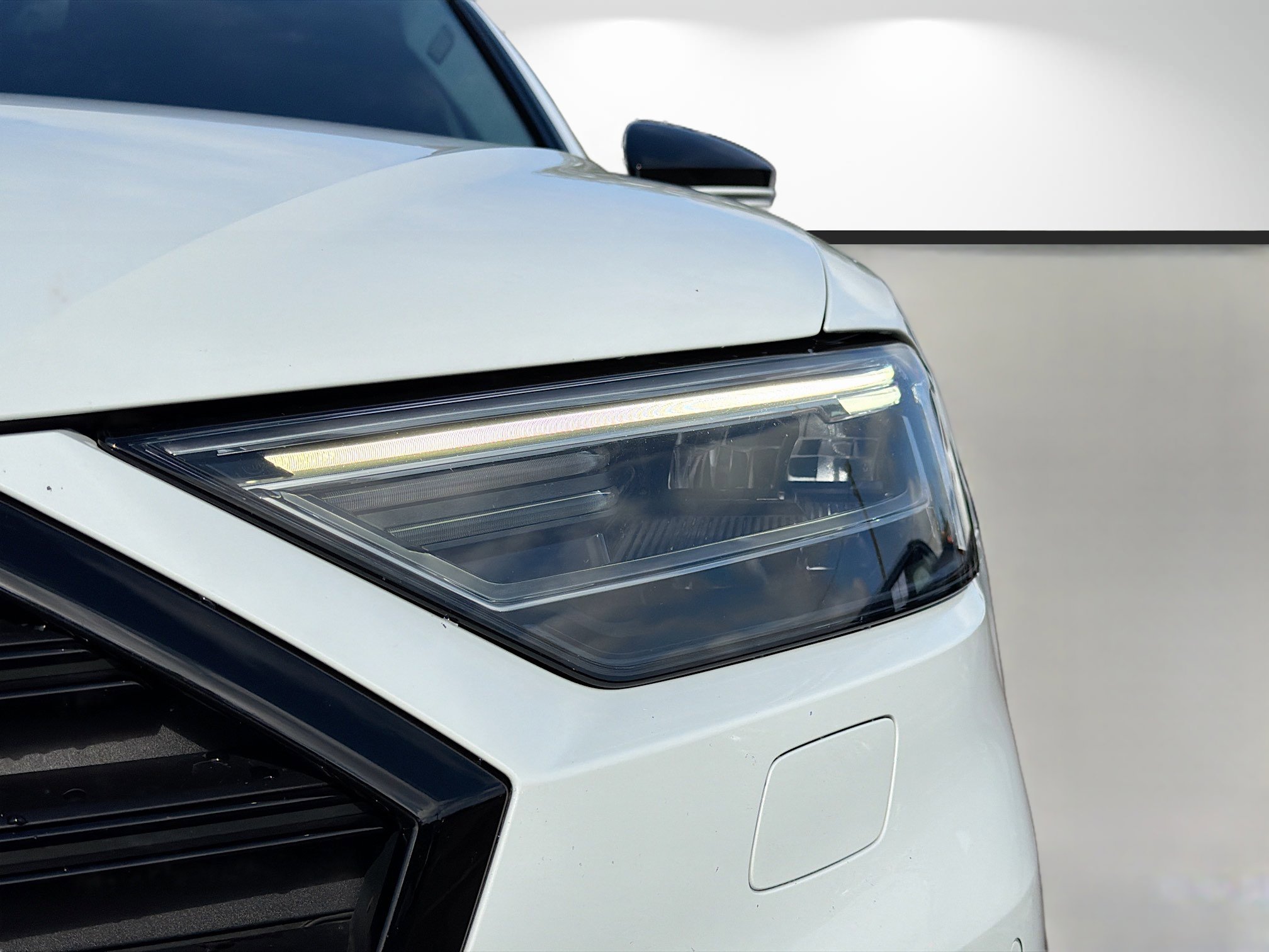 Used 2021 Audi A8 L 3.0T image 9