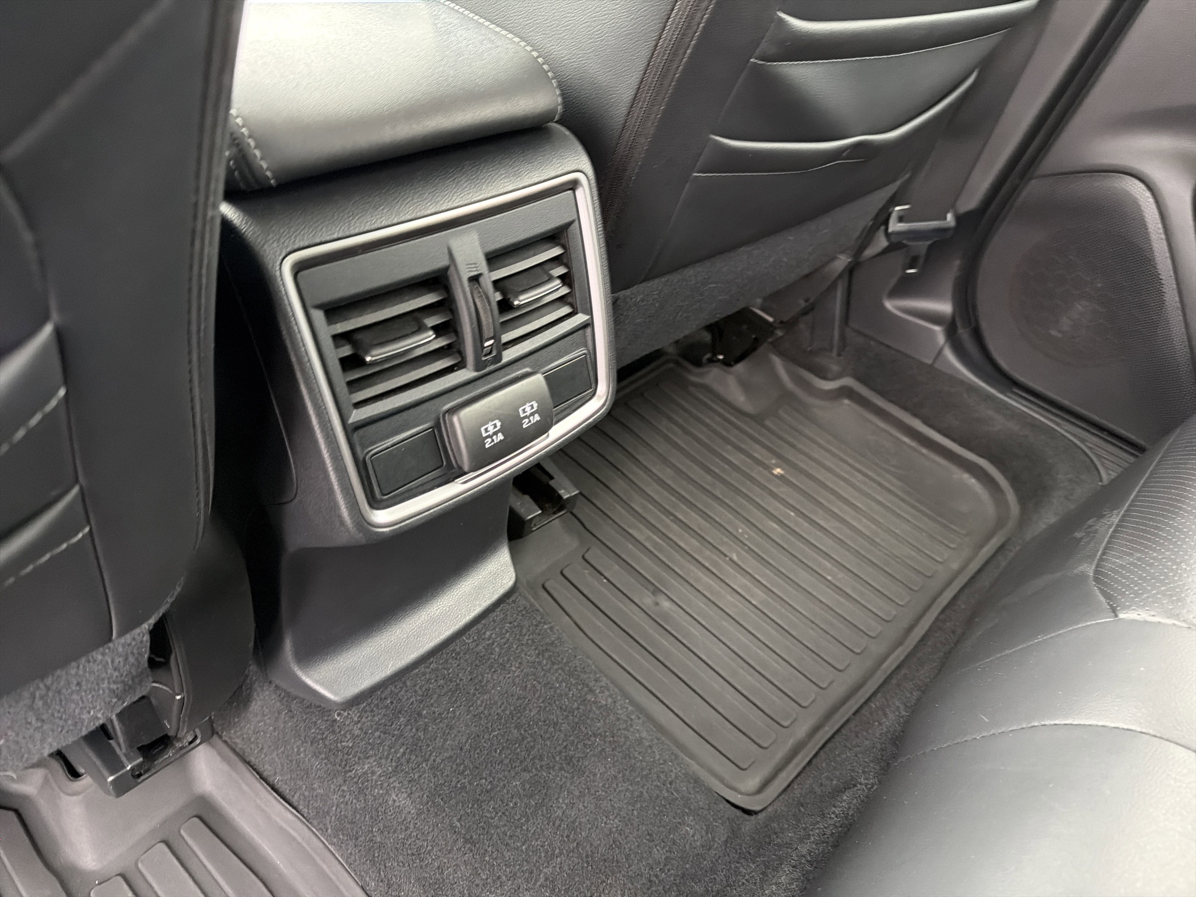 Used 2020 Subaru Forester Limited w/ Popular Package #3 image 55