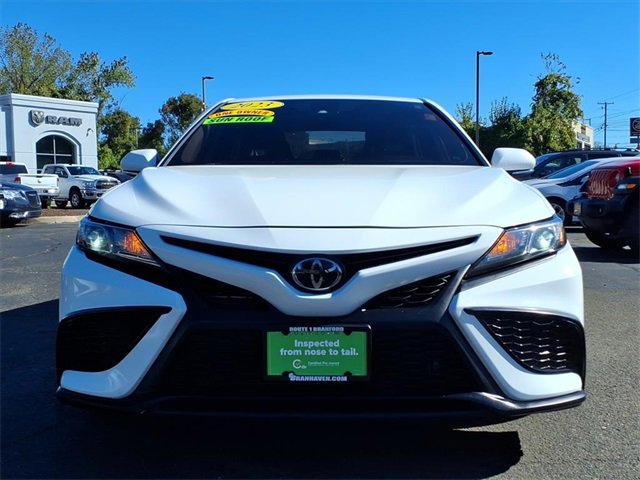 Used 2023 Toyota Camry SE image 8