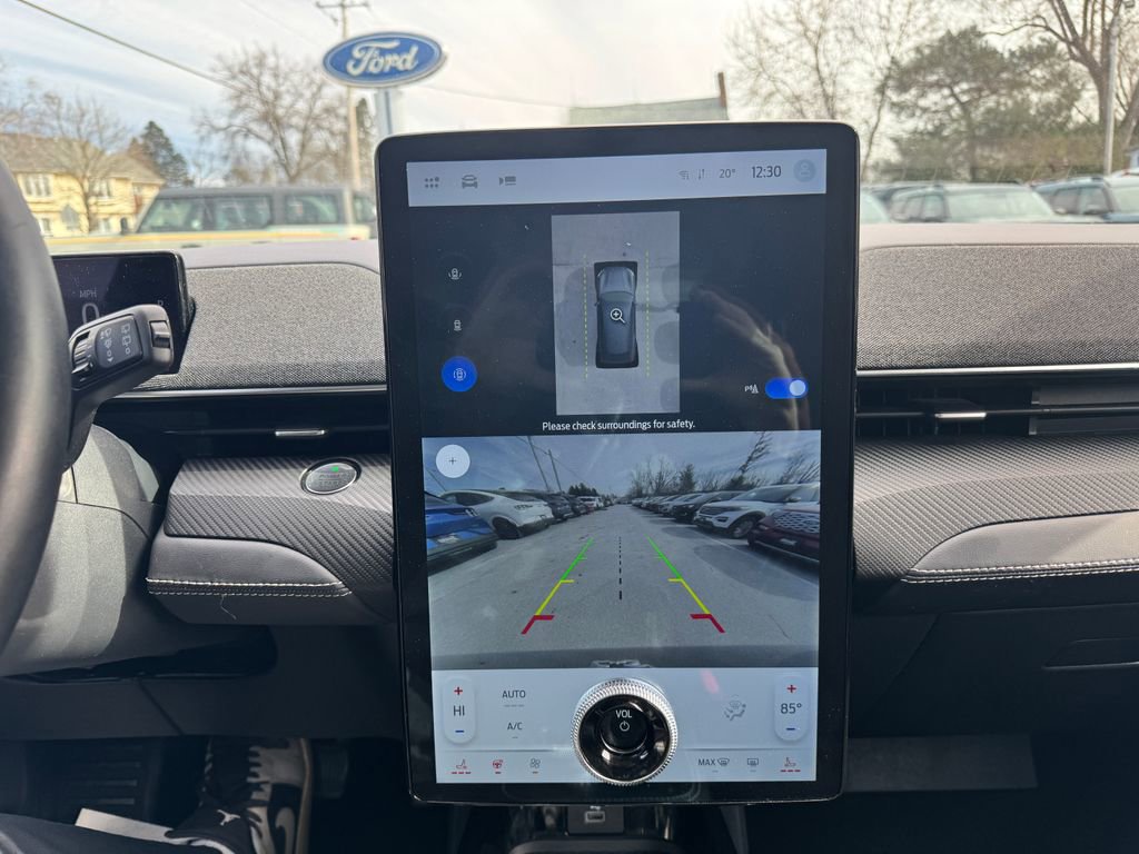 Used 2021 Ford Mustang Mach-E Premium image 28