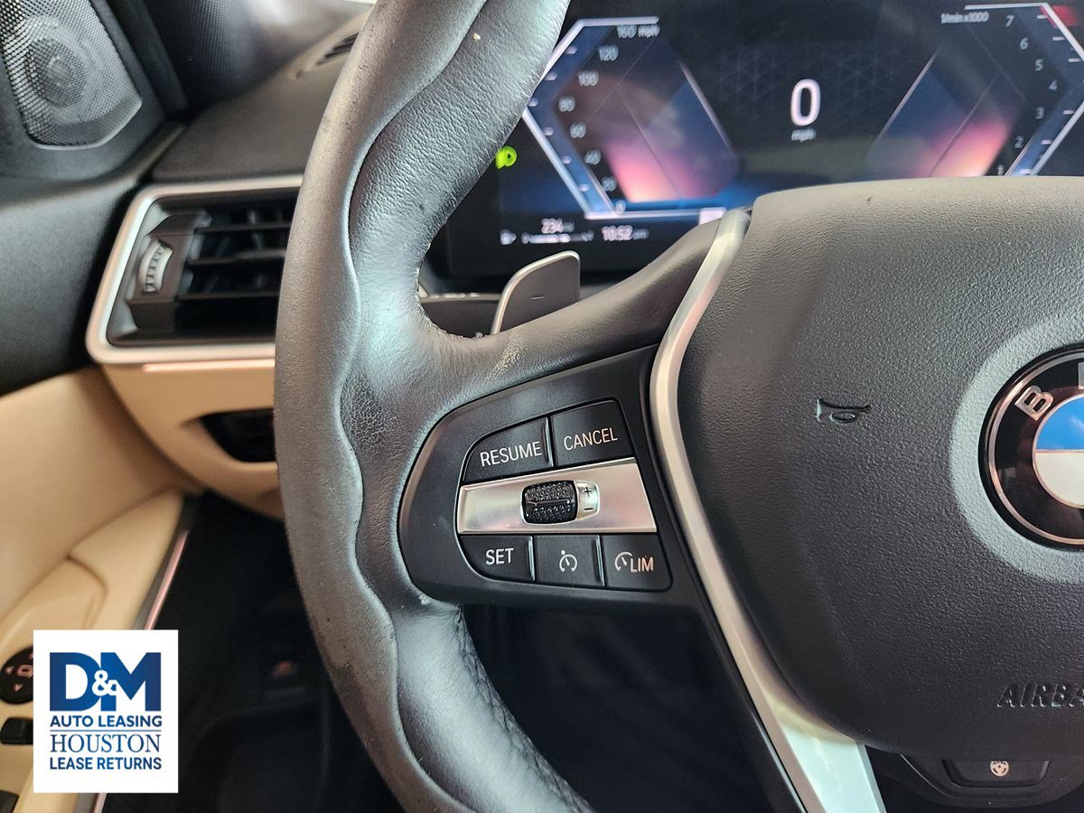 Used 2023 BMW 330i Sedan w/ Premium Package image 36