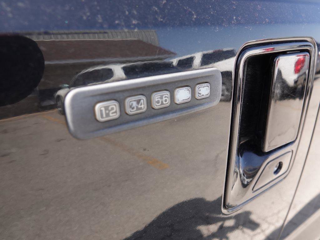 Used 2014 Ford F250 Lariat w/ Chrome Package AWD/4WD image 41