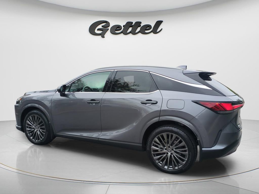 Used 2023 Lexus RX 350 w/ Cold Area Package image 7