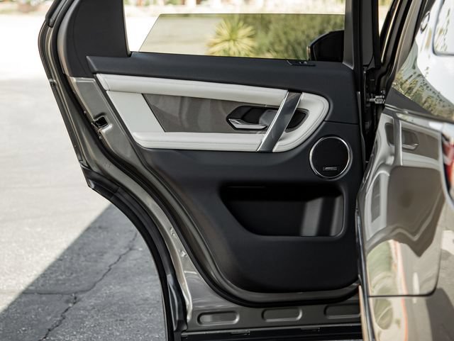 New 2024 Land Rover Discovery Sport Dynamic SE AWD/4WD image 19