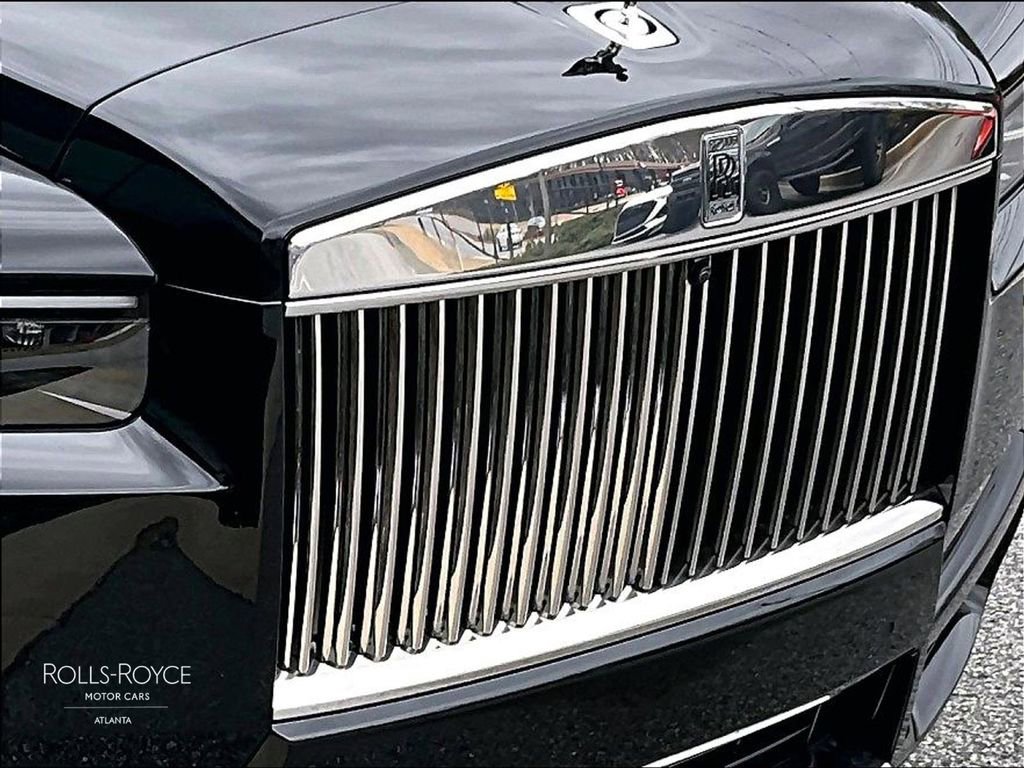 Certified 2025 Rolls-Royce Cullinan image 27