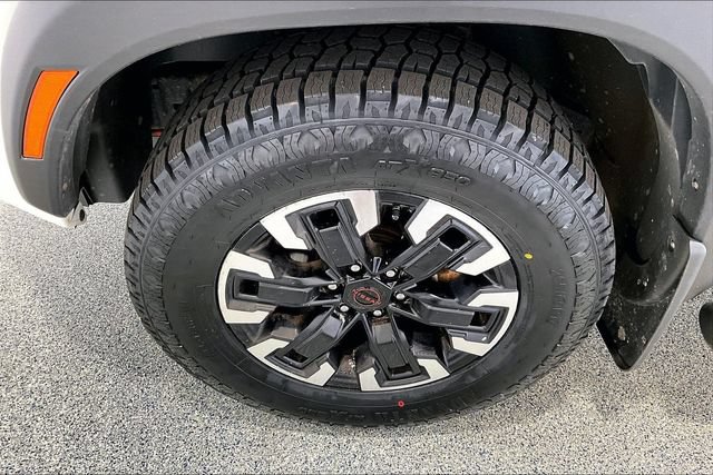 Used 2023 Nissan Frontier PRO-4X AWD/4WD image 41