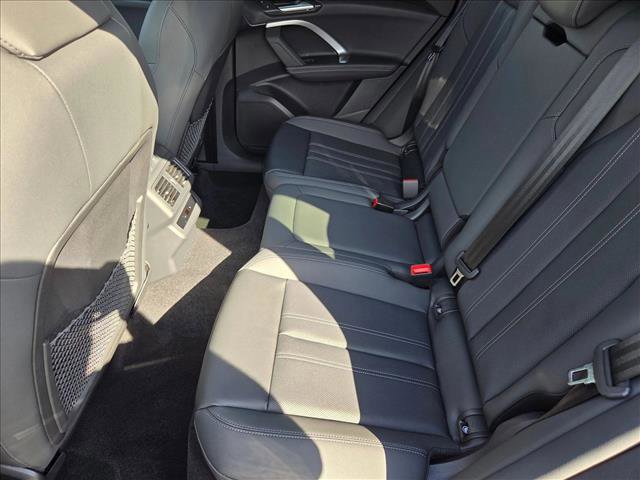 New 2025 Audi Q5 Premium Plus w/ Premium Plus image 16