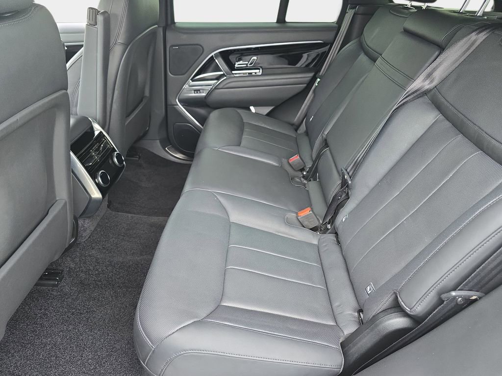 Certified 2023 Land Rover Range Rover SE AWD/4WD image 15