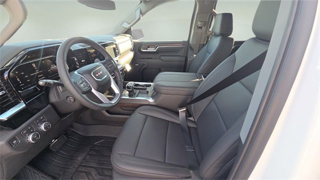 New 2026 GMC Sierra 1500 SLT w/ SLT Premium Package image 18