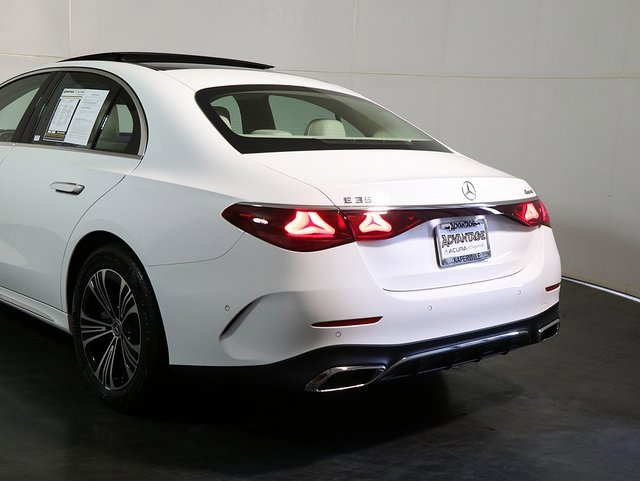 Used 2024 Mercedes-Benz E 350 4MATIC Sedan image 11