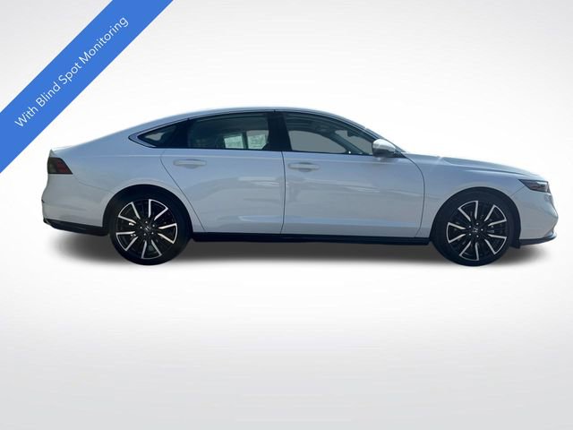 Certified 2023 Honda Accord Touring image 2