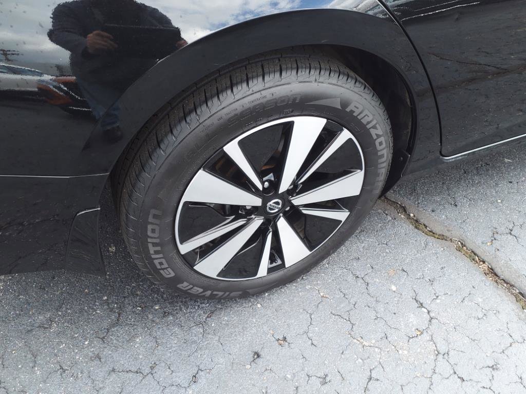 Used 2020 Nissan Altima 2.5 SV image 7
