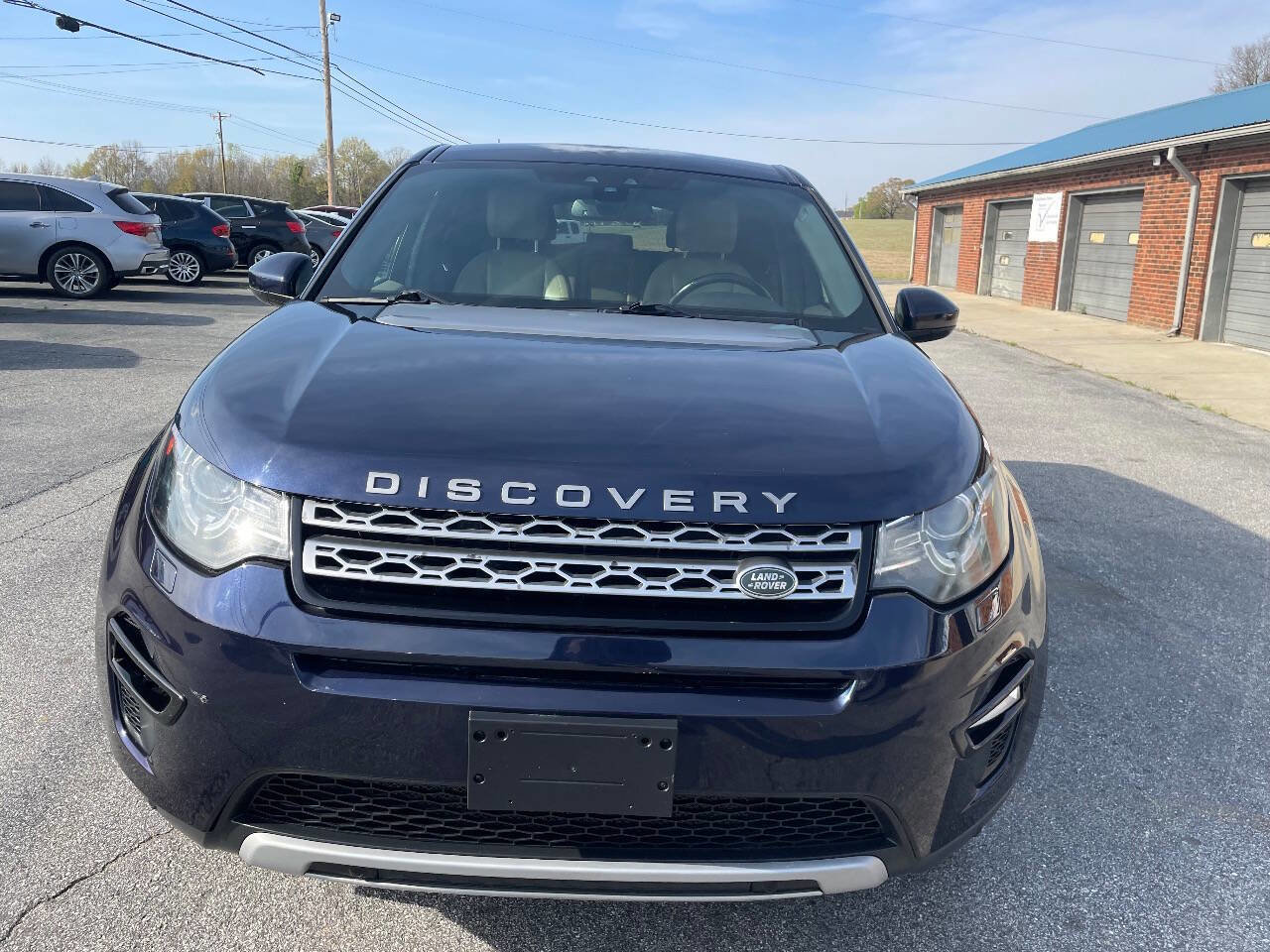 Used 2016 Land Rover Discovery Sport HSE image 8