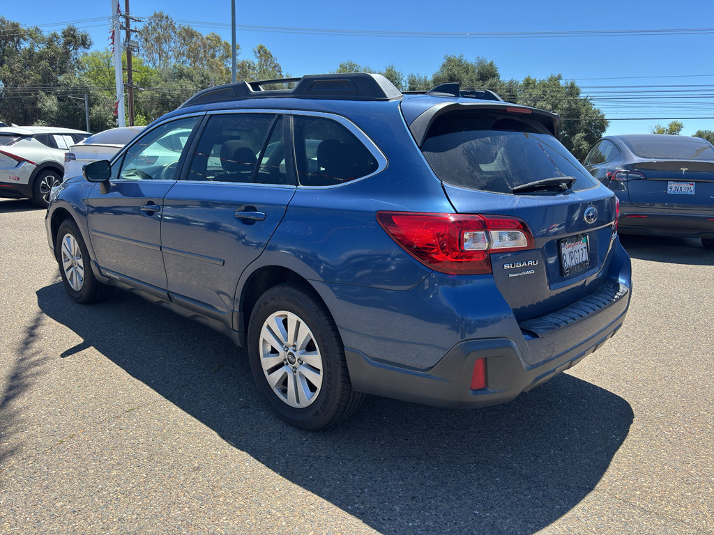 Used 2019 Subaru Outback 2.5i Premium AWD/4WD image 5