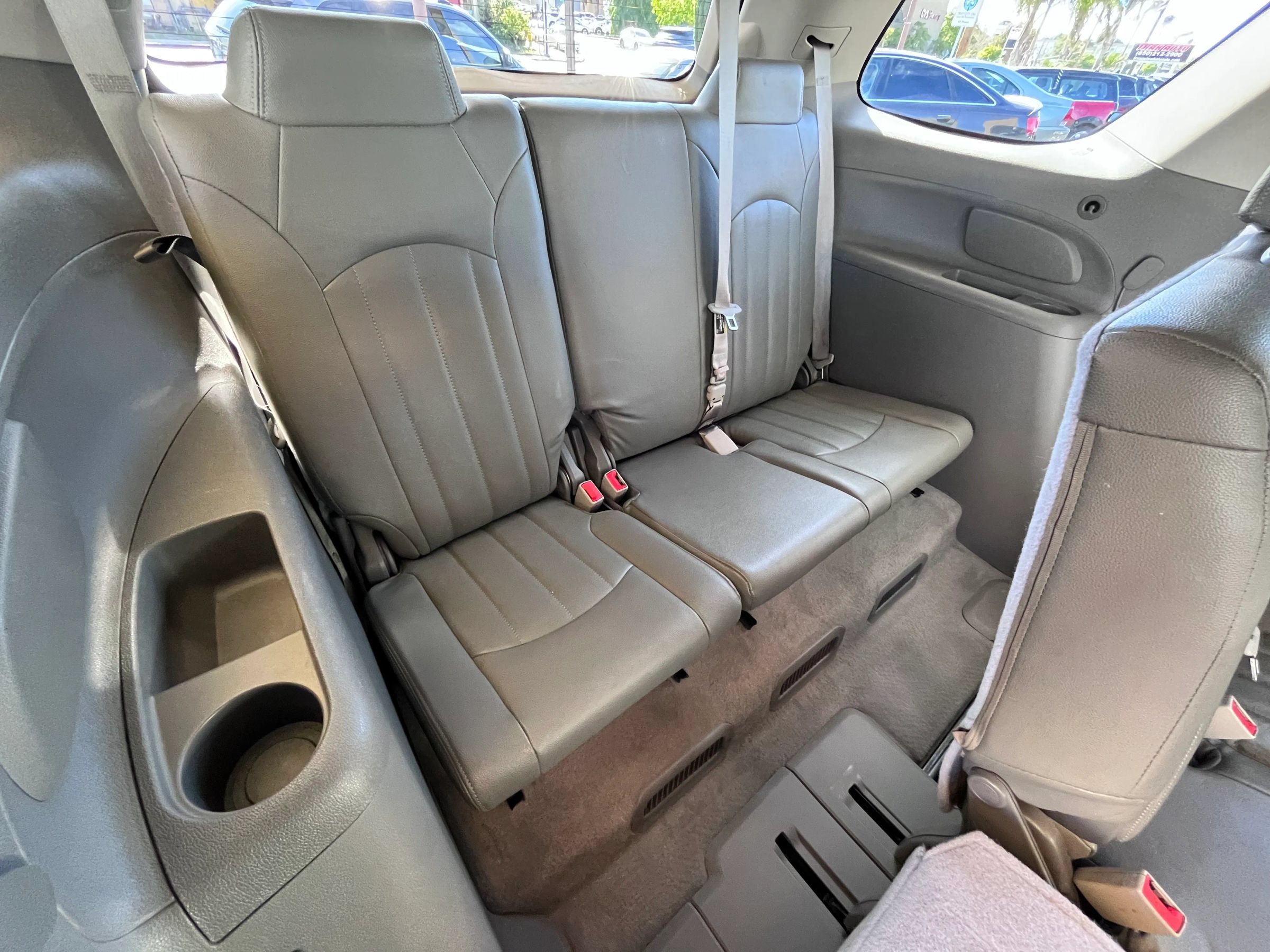 Used 2015 GMC Acadia SLE FWD image 14