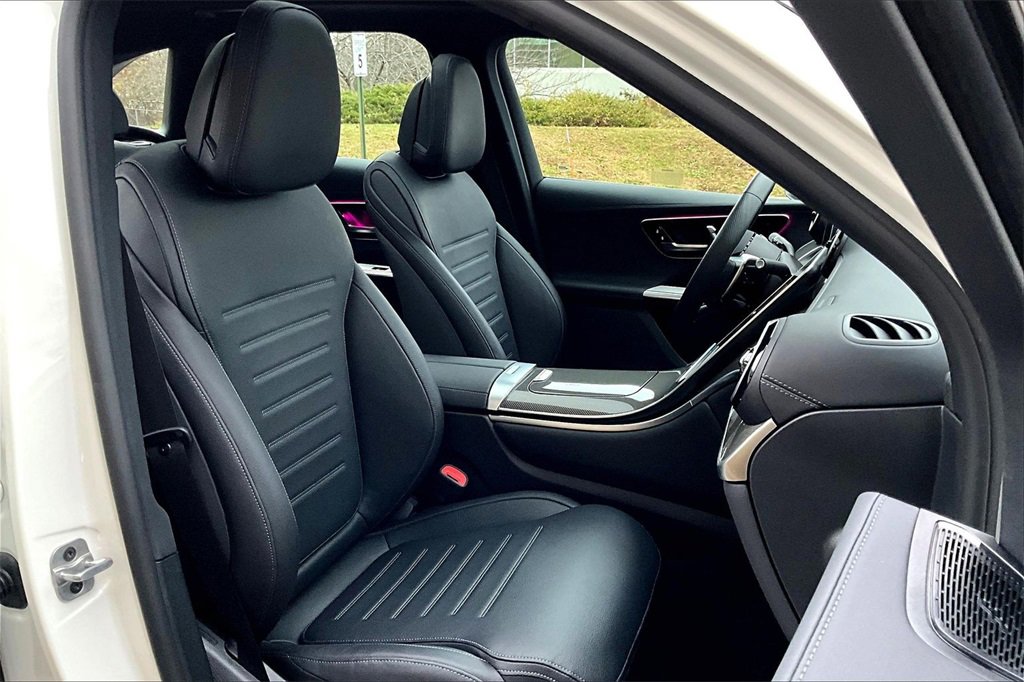 Certified 2025 Mercedes-Benz GLC 43 AMG 4MATIC image 7