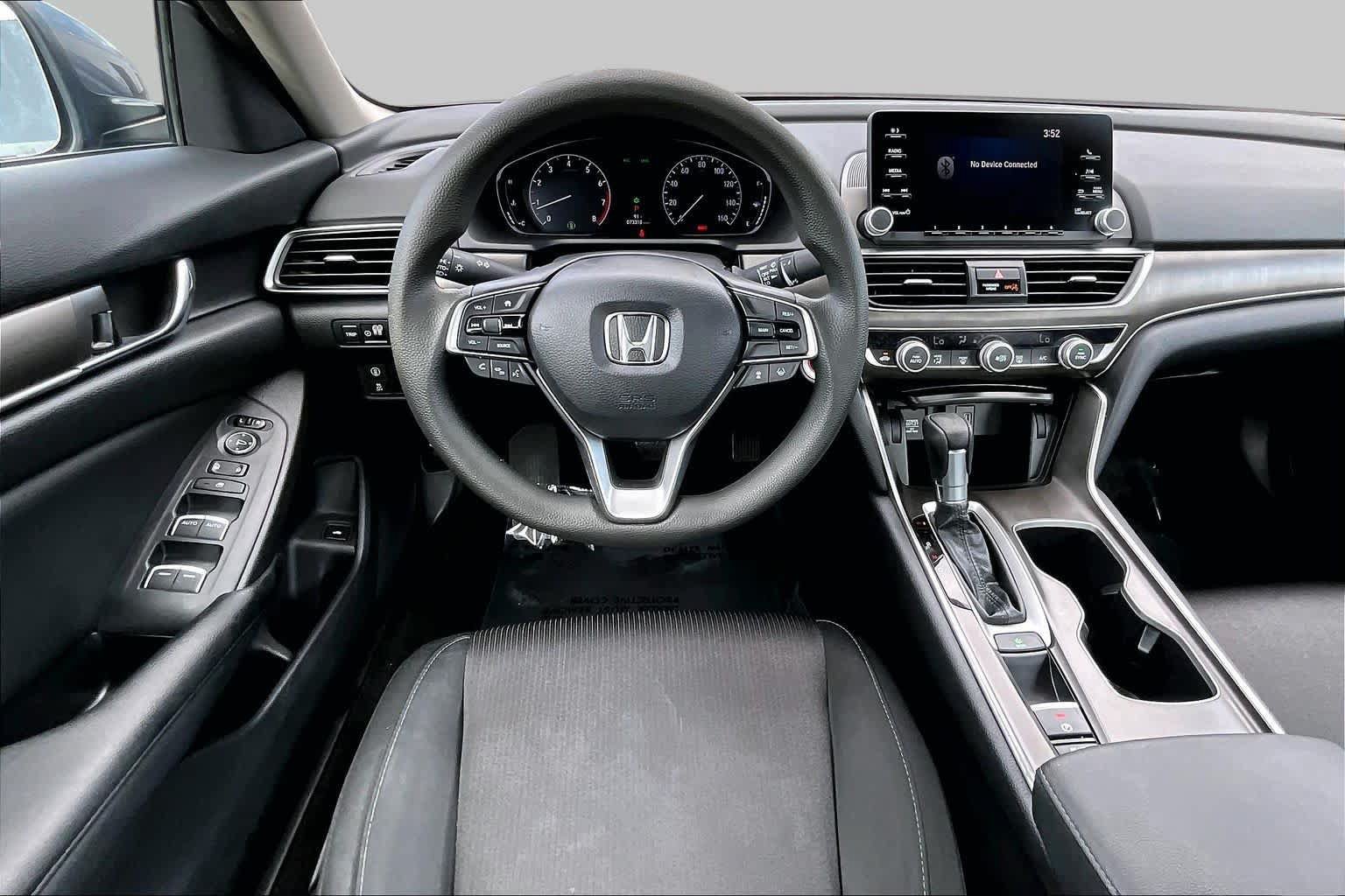 Used 2019 Honda Accord LX image 6