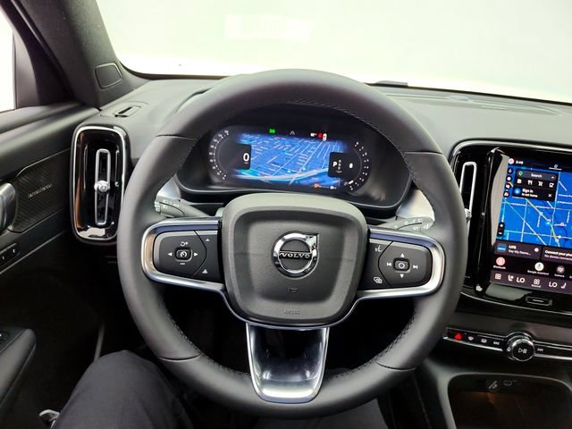 New 2026 Volvo XC40 B5 Ultra w/ Climate Package AWD/4WD image 21