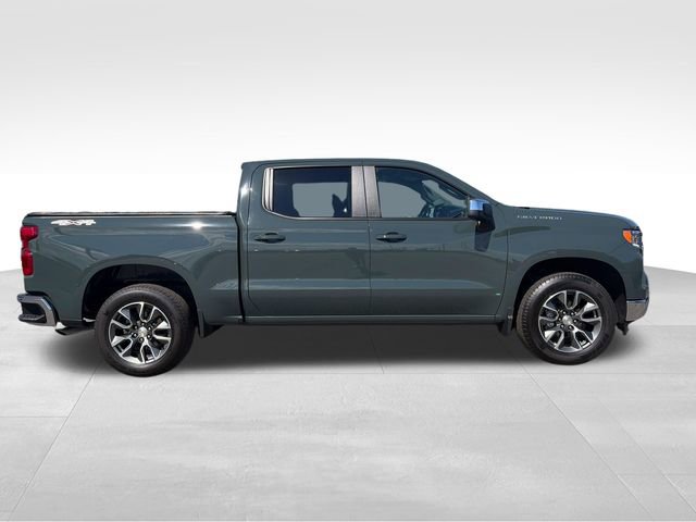 Used 2025 Chevrolet Silverado 1500 LT AWD/4WD image 9