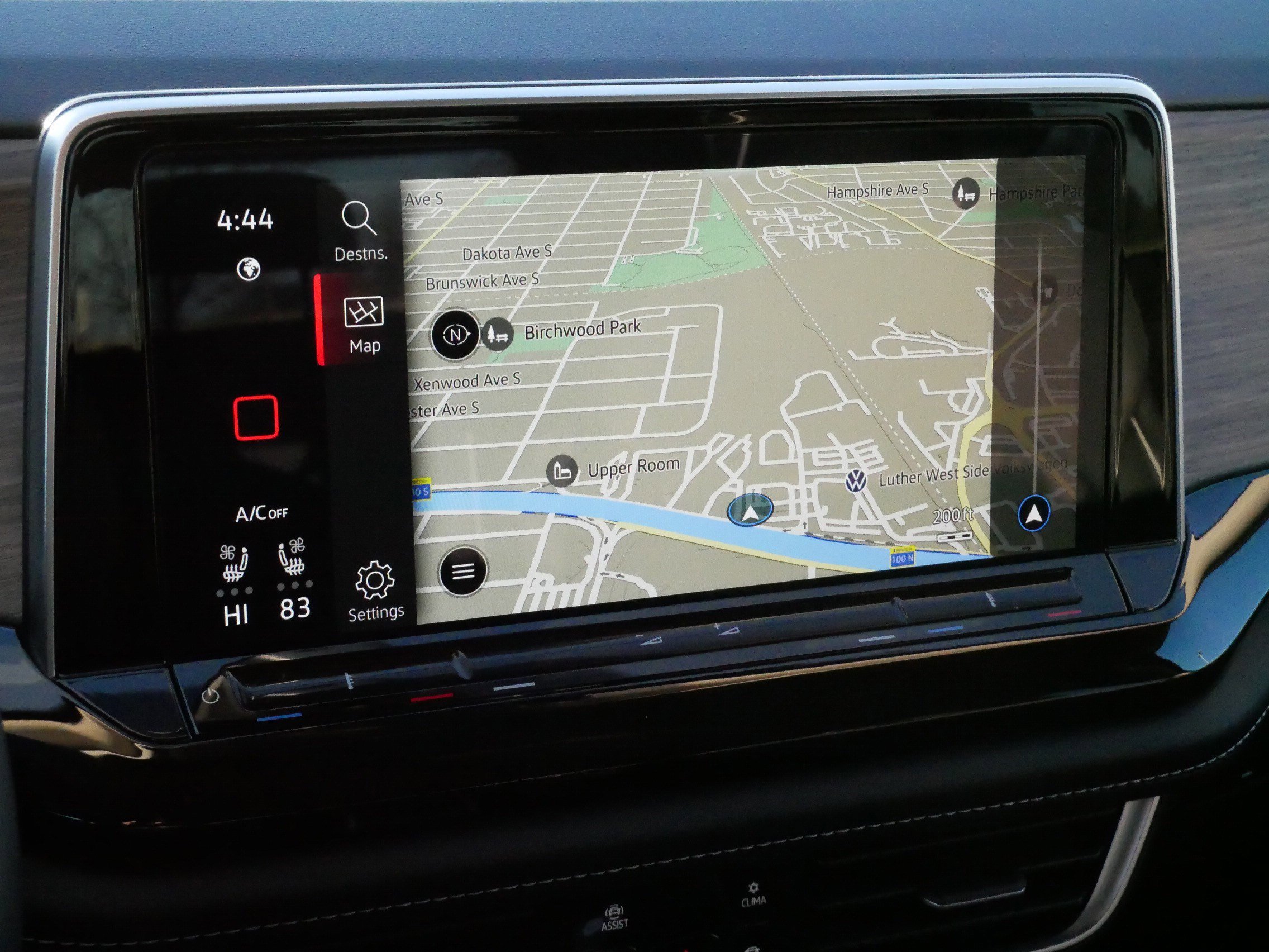 Certified 2025 Volkswagen Atlas SEL Premium R-Line image 22