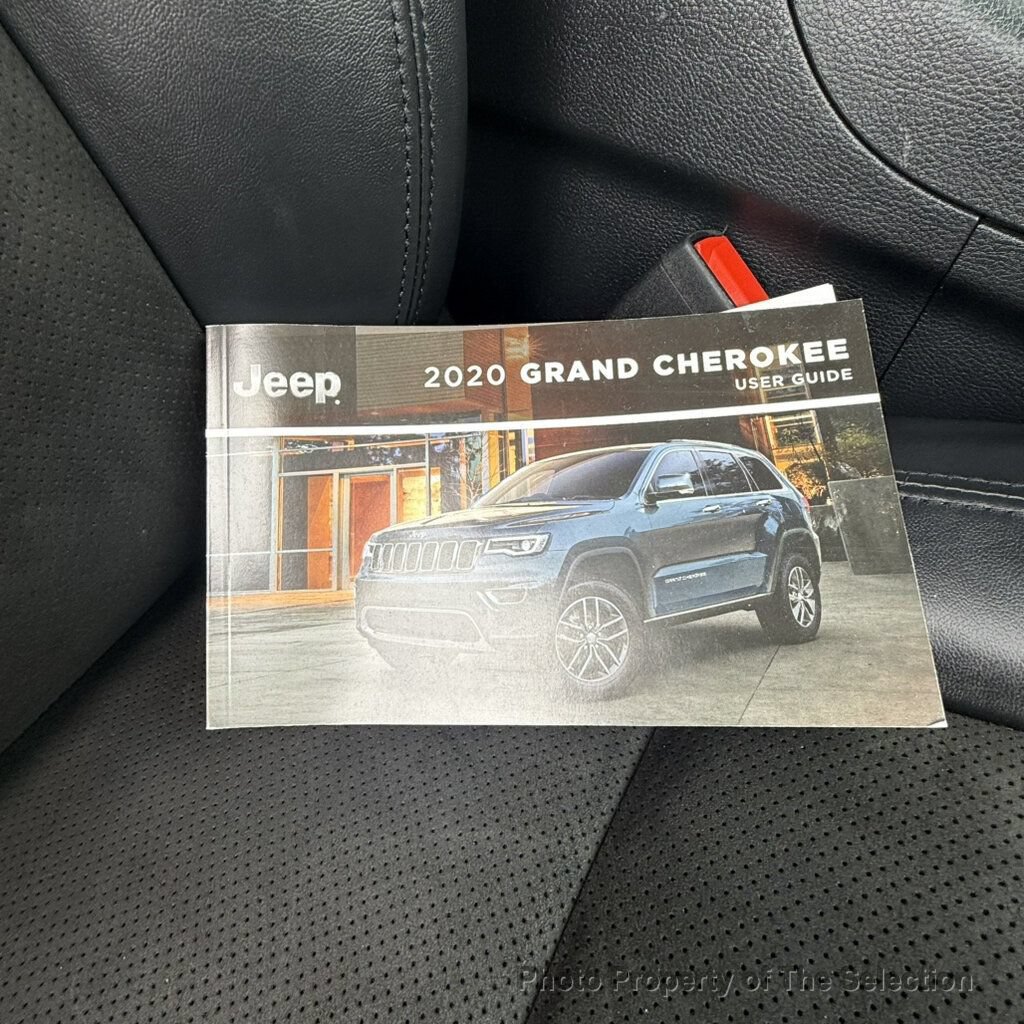 Used 2020 Jeep Grand Cherokee Altitude AWD/4WD image 39