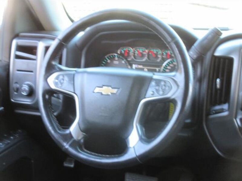 Used 2016 Chevrolet Silverado 1500 LT RWD image 17