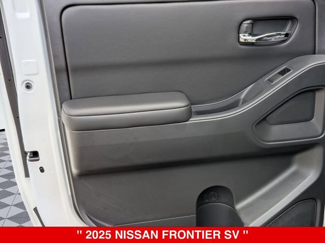 New 2025 Nissan Frontier SV w/ SV Convenience Package AWD/4WD image 28