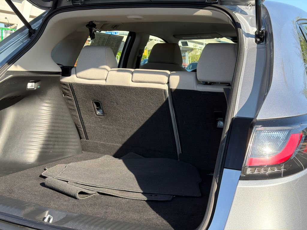 Used 2023 Honda HR-V LX image 7