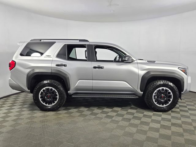 Used 2025 Toyota 4Runner TRD Off-Road AWD/4WD image 10